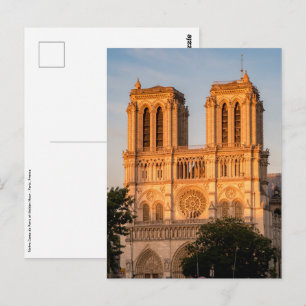 Carte Postale Notre Dame de Paris à l'Heure d'or - Paris, France