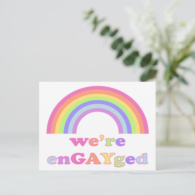 Carte Postale Nous sommes enGAYgé - LGBT / Gay pride Rainbow (Debout devant)