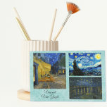 Carte Postale Nuit étoilée par Vincent Van Gogh<br><div class="desc">Une sélection de trois paysages célèbres peints par Vincent van Gogh : Café Terrace at Night, The Starry Night et The Starry Night Over The Rhone. Depuis l'arrivée de Van Gogh à Arles, il était constamment préoccupé par la représentation des "effets nocturnes". Starry Night Over the Rhone (septembre 1888) était...</div>