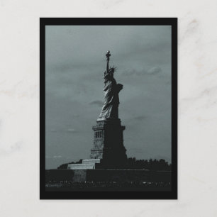 Carte Postale NYC Statue de la Liberté B&W