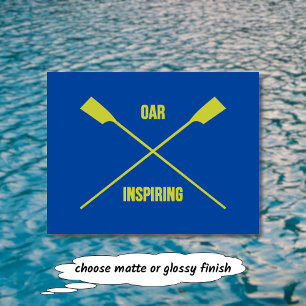 Carte Postale Oar, slogan inspirant et oars croisés bleu profond