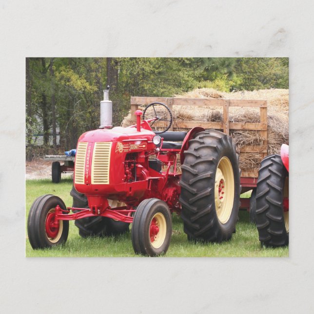 Carte Postale Old Cockshutt Tractor With A Hay Wagon (Devant)