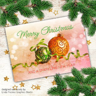 Carte Postale Ornements de sapin personnalisés vert rose orange