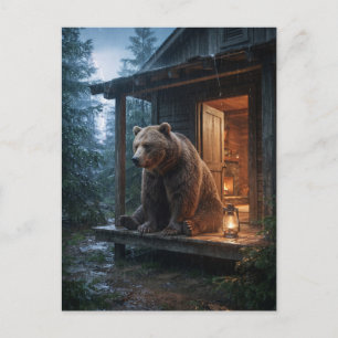 Carte Postale Ours Grizzly Assis Sur Le Porche D'une Cabane Cosy