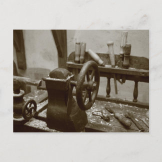 Carte Postale outils vintages