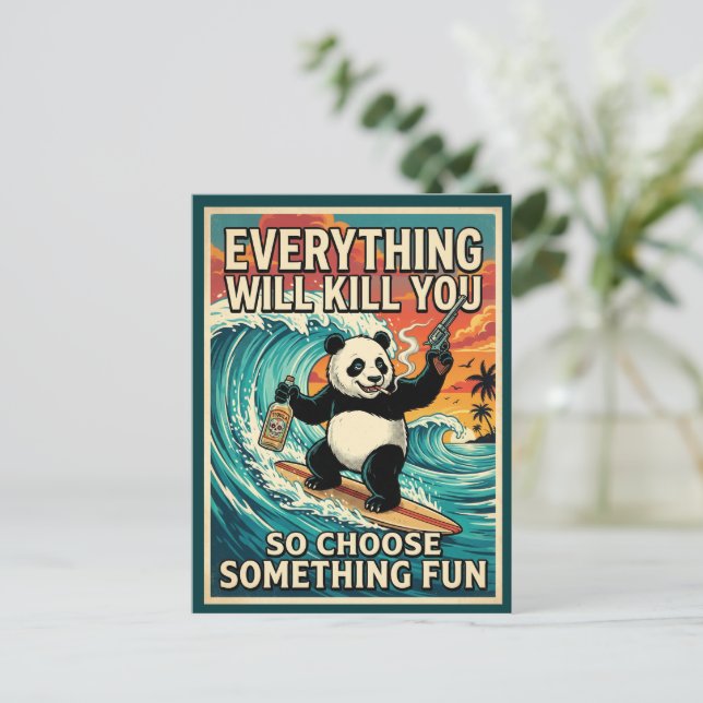 Carte postale panda "Tout vous tuera" (Debout devant)