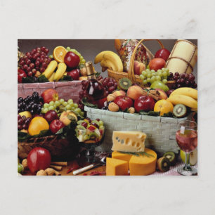 Carte Postale Paniers à fruits, fruits et fromages