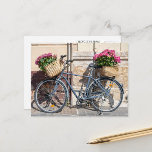 Carte Postale Paniers de fleurs roses et bicyclette