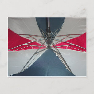 Carte Postale Parapluie à l'intérieur