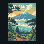 Carte Postale Parc national des Volcans Rwanda Travel Art Vintag<br><div class="desc">Design vectoriel des volcans. Le parc national des volcans est un centre d'arrêt pour tous les safaris gorilles rwandais abritant le plus grand nombre de gorilles de montagne dans l'aire de conservation des Virunga.</div>