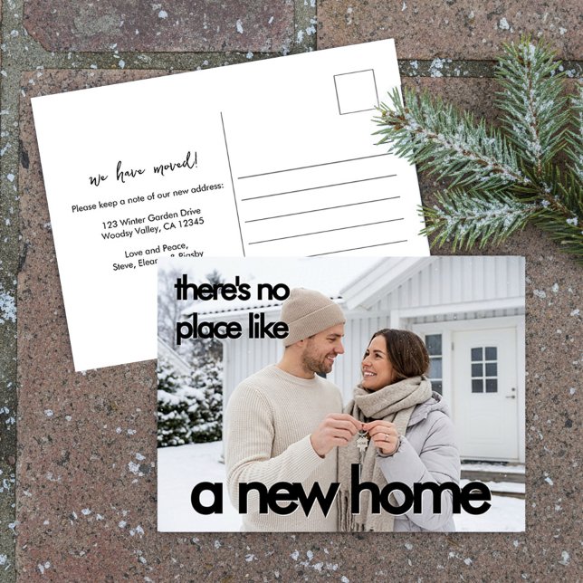 Carte Postale Pas d'endroit comme une nouvelle maison en caractè (New Home photo postcard with full bleed photo and text overlay by Darling & May)