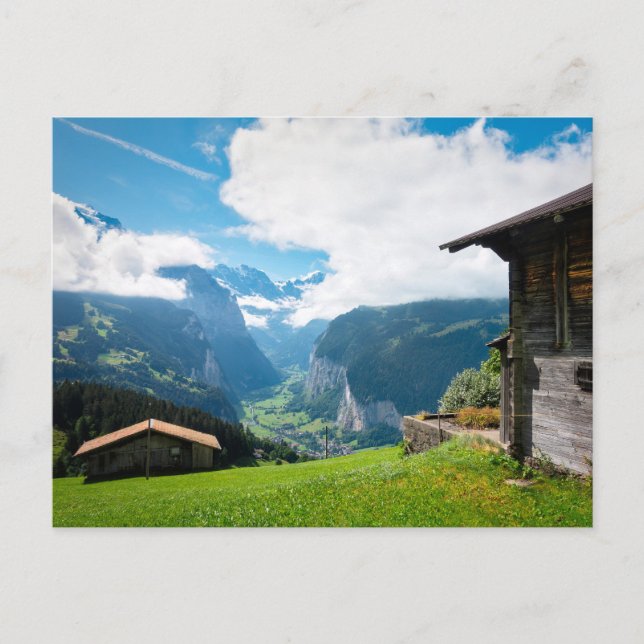 Carte Postale Paysage dans la vallée de Lauterbrunnen en Suisse (Devant)