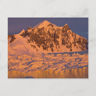Carte Postale paysage montagneux glacial gelé le long de