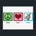 Carte Postale Peace Love Koala Bear<br><div class="desc">Joli cadeau de Peace Love Koala qui comporte un signe de paix cool,  un beau coeur,  et un ours koala mignon. J'adore les adorables dessins d'animaux sauvages.</div>