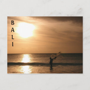 Carte Postale Pêcheur contre le coucher du soleil