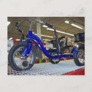 Carte Postale Pedal Trike à basse altitude