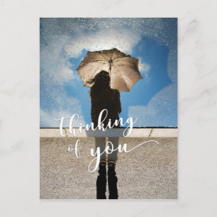 Carte Postale "Penser à toi" Fille, parapluie reflété dans la pi