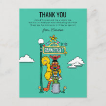 Personnages de 1, rue Sésame et panneau de signali