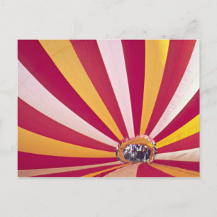 Carte Postale Personnes remplissant un ballon à air chaud, Fort