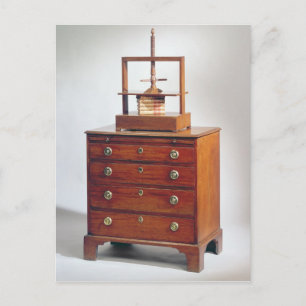 Carte Postale Petite commode en acajou par Sheraton