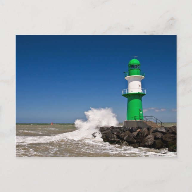Carte Postale Phare à Warnemuende sur la côte de la mer Baltique (Devant)