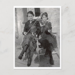 Carte Postale Photo antique de deux femmes avec violons
