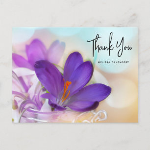 Carte Postale Photo d'un bel Merci de Crocus de printemps violet