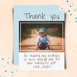 Carte Postale Photo Garçon bleu moderne Merci d'anniversaire<br><div class="desc">Carte postale moderne Blue Boy Photo Birthday Merci. Carte postale de remerciement moderne pour les enfants avec un arrière - plan bleu et blanc, merci texte et votre message et votre nom. Personnalisez avec votre photo préférée d'une fille ou d'un garçon d'anniversaire. Merci à vos amis et à votre famille...</div>