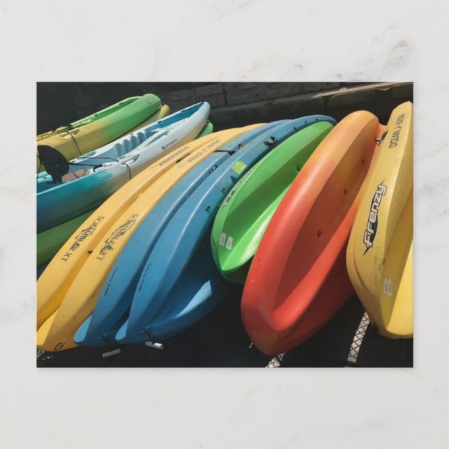 Carte postale photo "Kayaks colorés" (Devant)