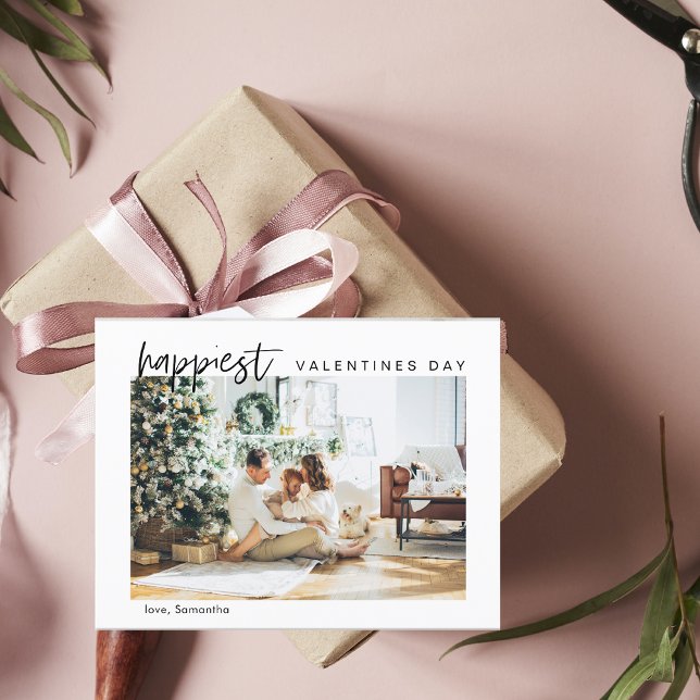 Carte Postale Photo simple de famille moderne | Heureux Valentin (Créateur téléchargé)