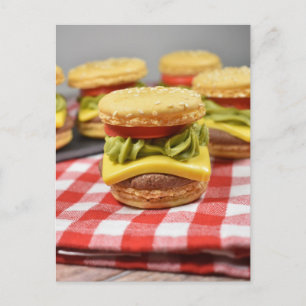 Carte Postale Photographie alimentaire Hamburger Novelty Macaron