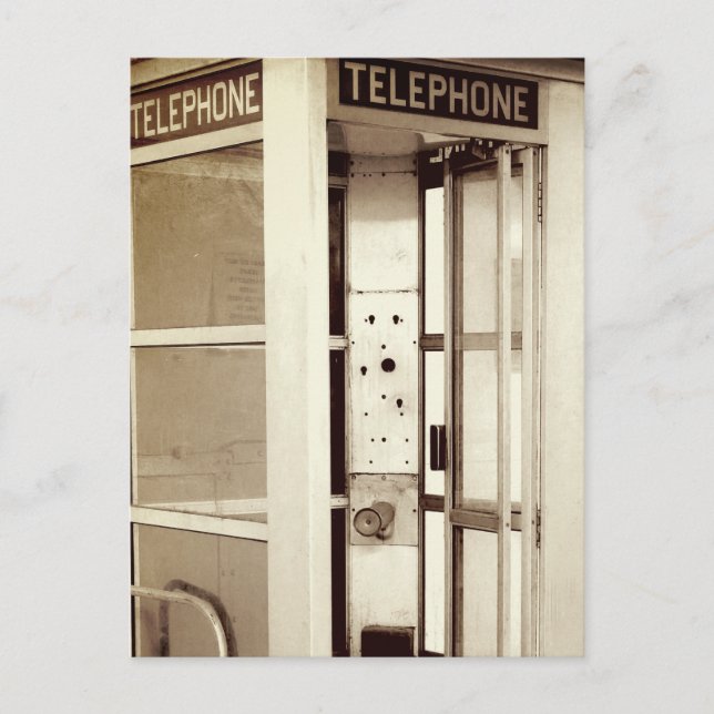 Carte Postale Photographie des cabines de vieux téléphones (Devant)