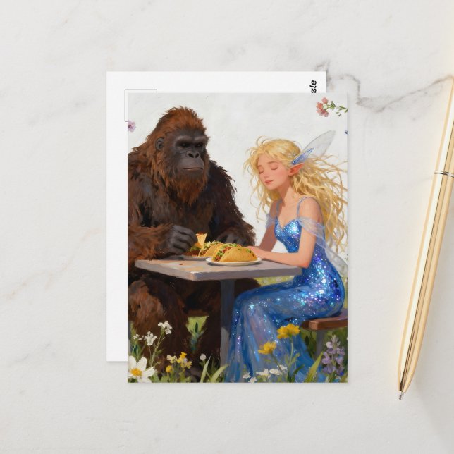 Carte Postale Pique-nique de fée et de Sasquatch (Devant/Arrière en situation)