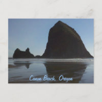 Plage du canon de la côte de l'Oregon