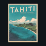Carte Postale Plage du Vintage voyage rétro Tahiti Polynésie fra<br><div class="desc">Découvrez le paradis tropical de Tahiti avec ce design d'inspiration voyage vintage. Inspiré par l'âge d'or du voyage,  ce design saisit l'essence de l'allure intemporelle de Tahiti dans une esthétique rétro qui rappelle les affiches de voyage classiques d'antan.</div>