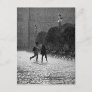 Carte Postale Pluie en chute dans le centre-ville de Leon Guanaj