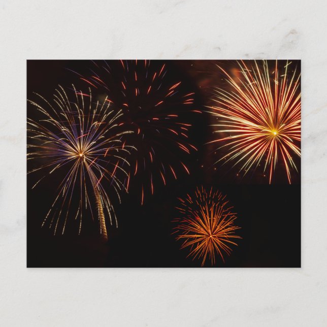Carte Postale Plusieurs salves de feux d'artifice sur fond de ca (Devant)