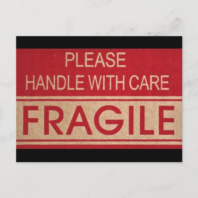 Carte Postale Poignée drôle avec soin, signe fragile (Devant)