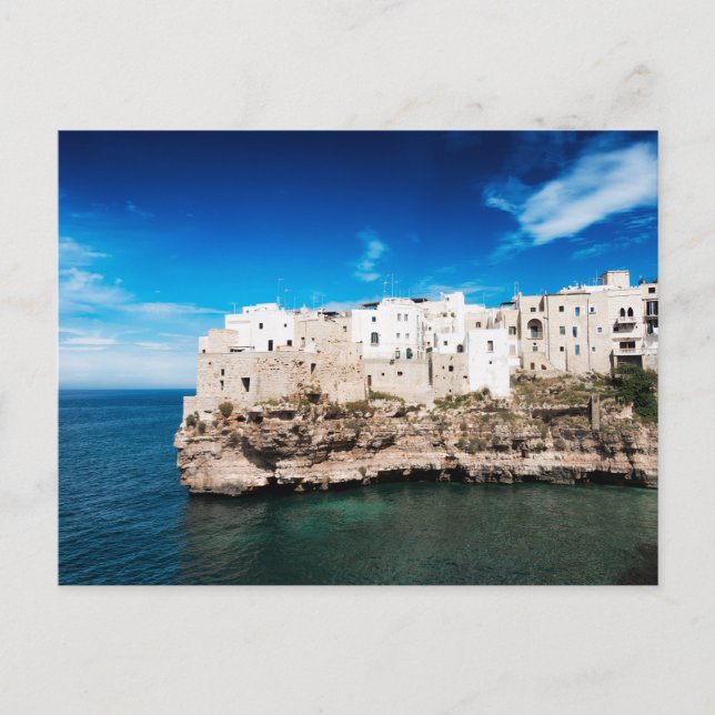 Carte Postale Polignano a Mare maisons sur une falaise dans les  (Devant)