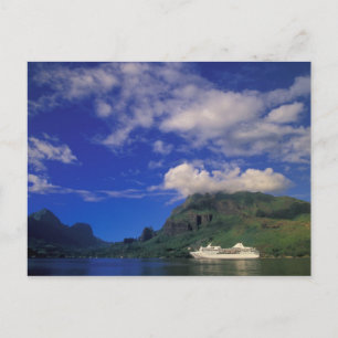 Carte Postale Polynésie française, Moorea. Cooks Bay. Bateau de 