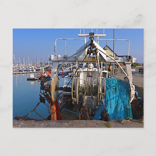 Carte Postale Port de Saint-Vaast-la-Hougue en France (Devant)