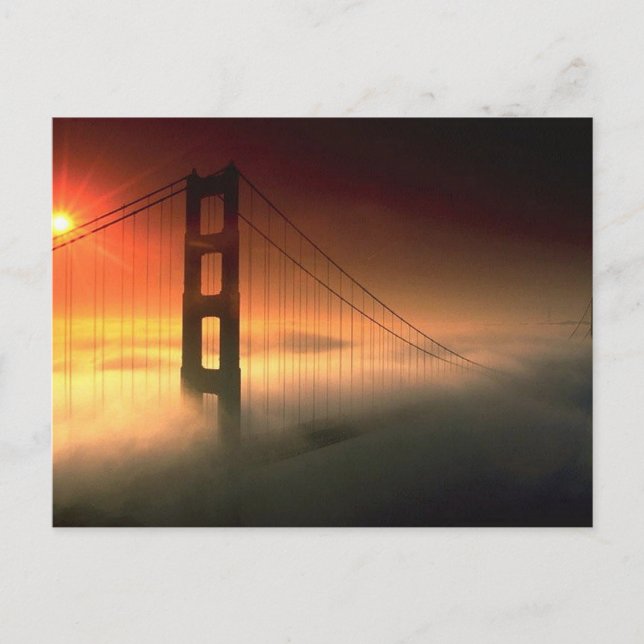 Carte Postale Porte d'or recouverte de brouillard (Devant)
