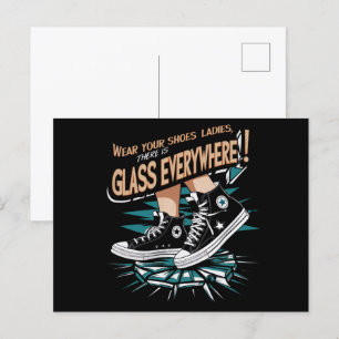 Carte Postale Portez Vos Chaussures Mesdames Il Y A Du Verre Par