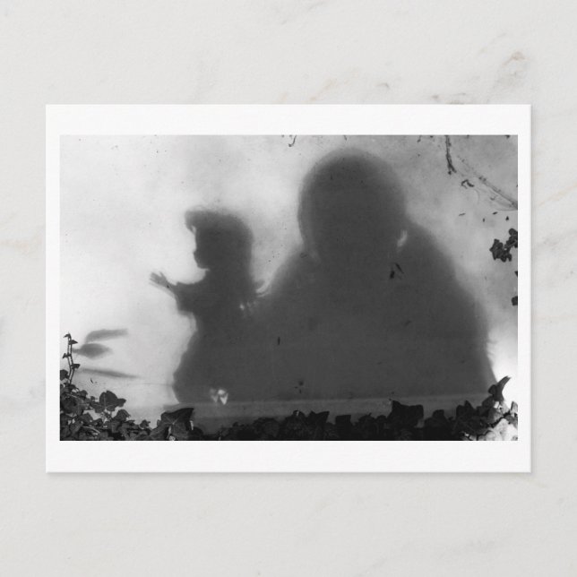 Carte Postale Portrait de poupée - Ombre de poupée (Devant)