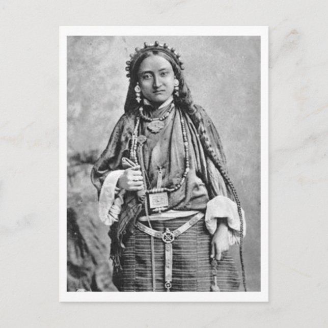 Carte Postale Portrait d'une femme tibétaine Vintage des années  (Devant)