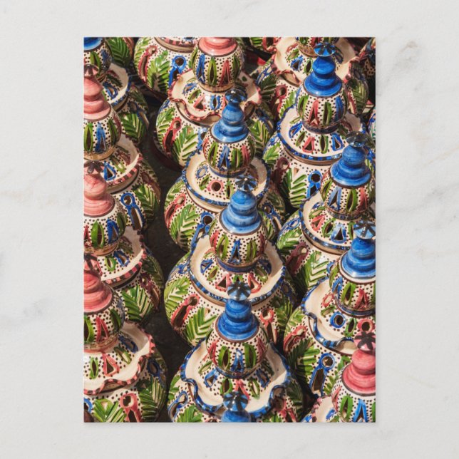 Carte Postale Poteries à vendre au marché (Devant)