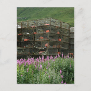 Carte Postale Pots de crabe entreposés dans Dutch Harbour, Alask