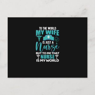 Carte Postale Pour le monde, ma femme est juste une infirmière-i