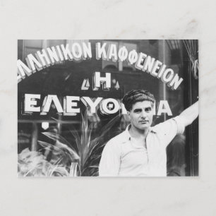 Carte Postale Propriétaire d'une boutique de café grecque 1937