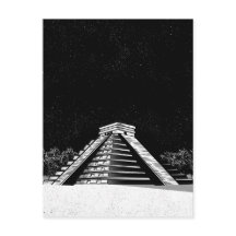Pyramide Chichen Itza et nuit